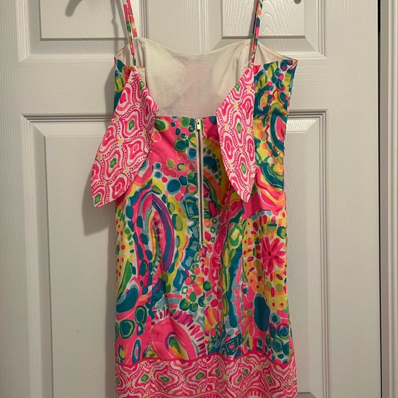 Lilly Pulitzer dress worn twice size 2 - Picture 2 of 2
